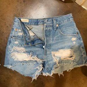 Levi’s shorts